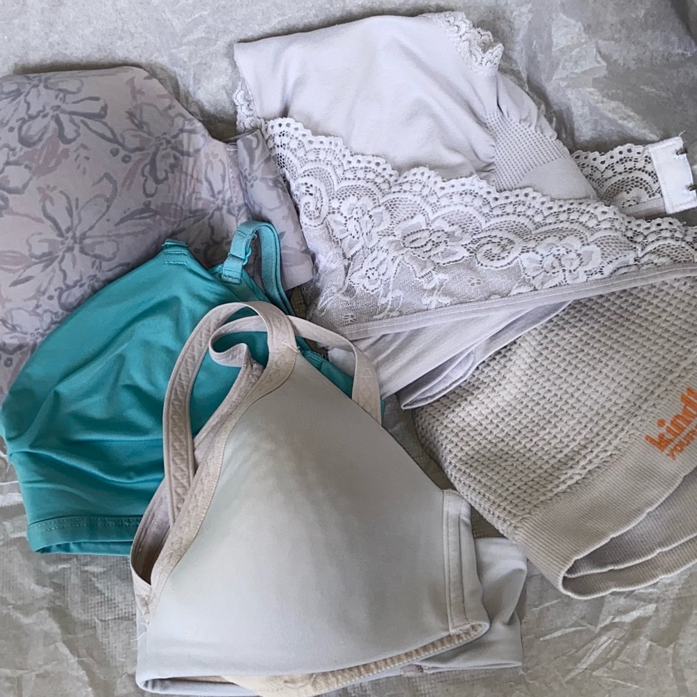 5 Used Bras Bundle- 2 Sz-36-B, 1 36-C, 1 XL and 1 L, Great 4 Re-Seller, Clean🫧